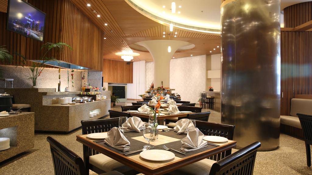 Country Inn & Suites By Radisson, Мератх Экстерьер фото